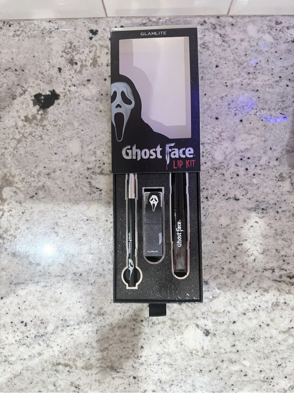 Glamlite Ghost Face Nude Lip Kit